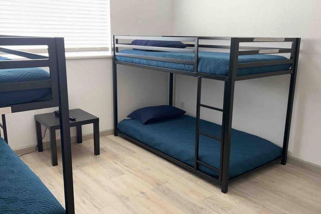 Spacious Getaway! Pool, Spa, Sleeps 9 Lake Havasu City Extérieur photo