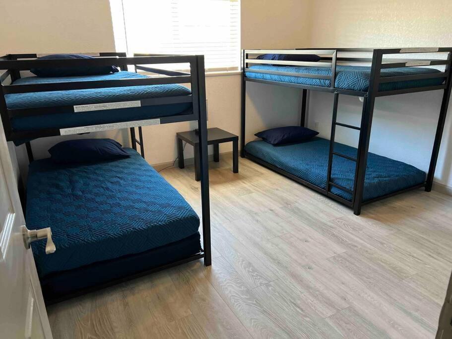 Spacious Getaway! Pool, Spa, Sleeps 9 Lake Havasu City Extérieur photo